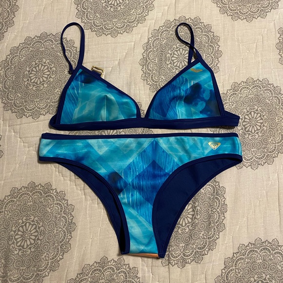 Roxy Other - Beautiful Roxy Bikini!